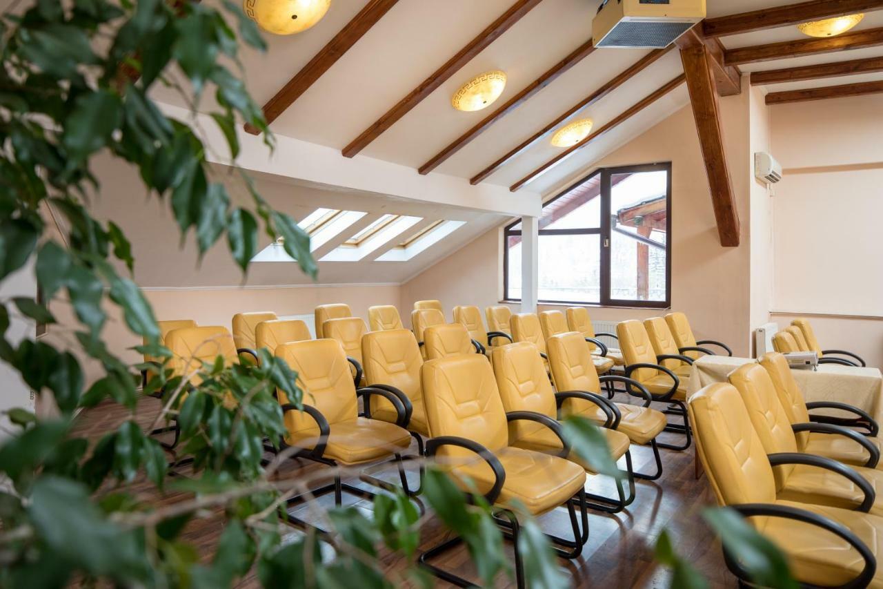 Hotel Rozmarin Predeal Εξωτερικό φωτογραφία