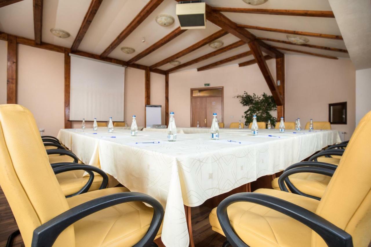 Hotel Rozmarin Predeal Εξωτερικό φωτογραφία
